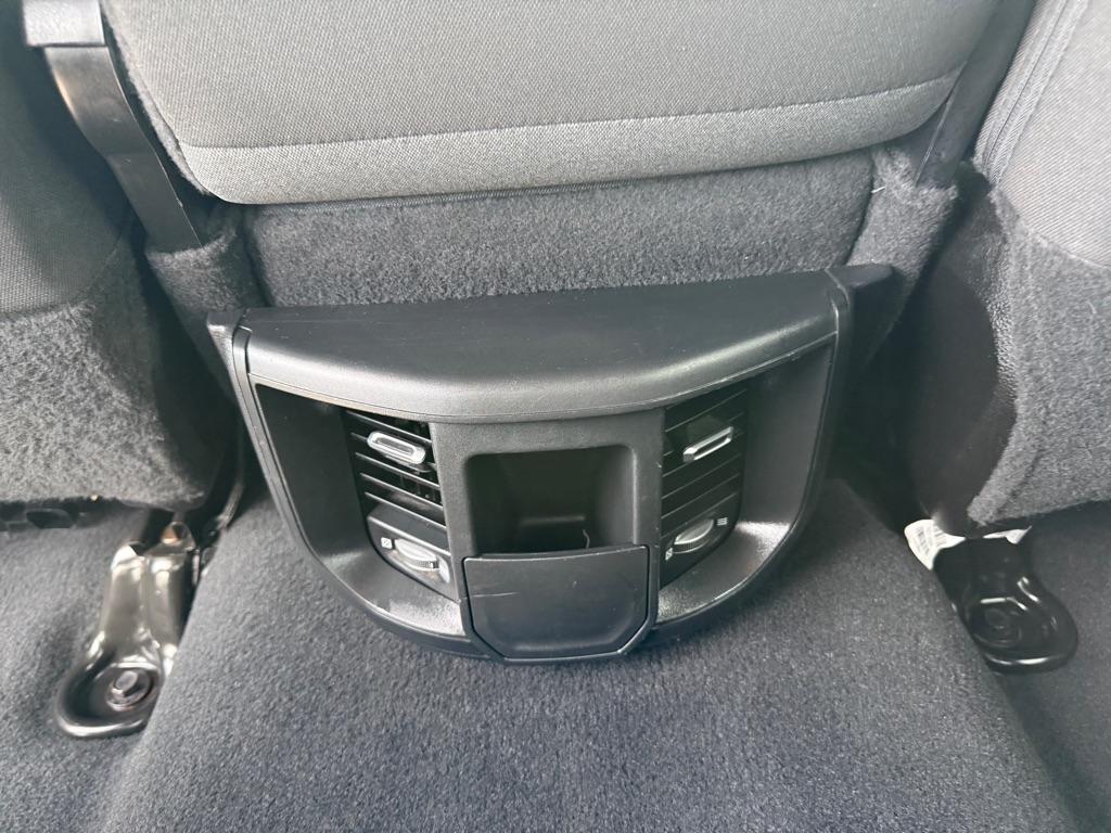 RAM 3500 Tradesman 4x4 Crew Cab 8' Box 2024