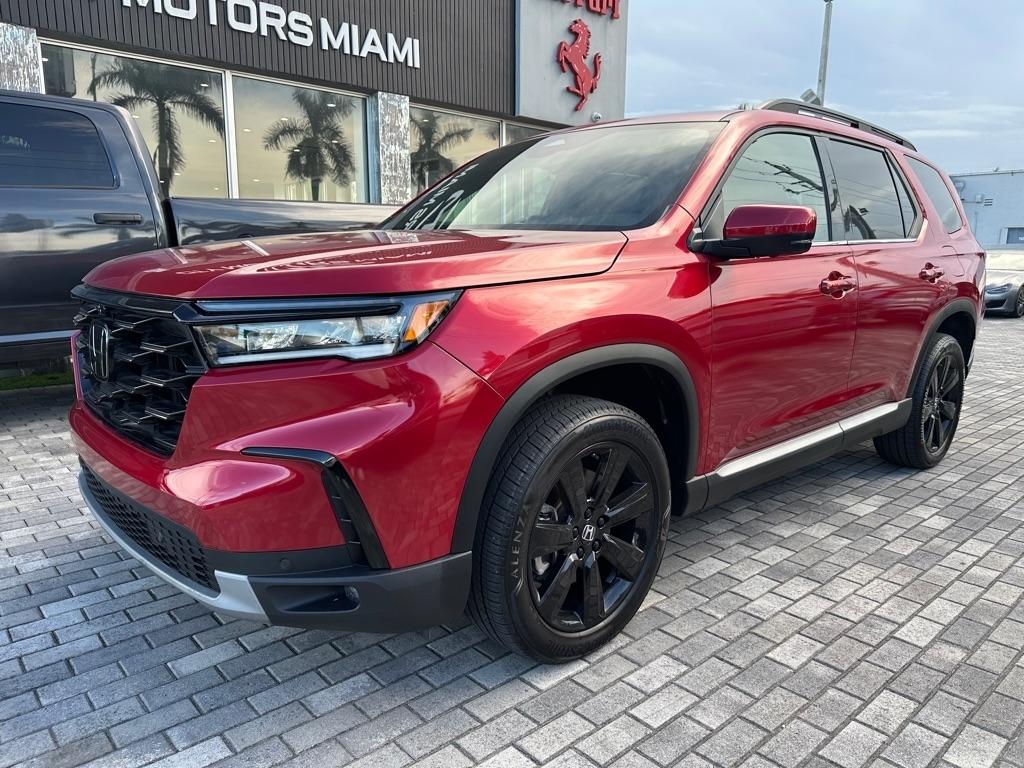 Honda Pilot Elite AWD 2025
