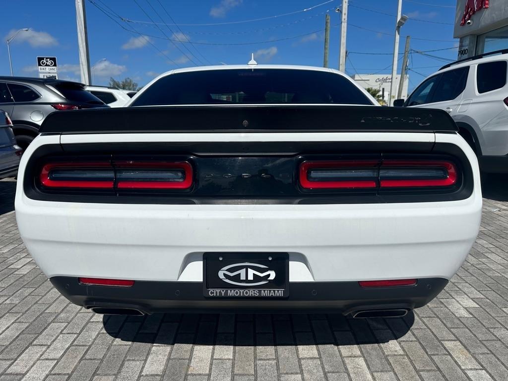 Dodge Challenger  2023