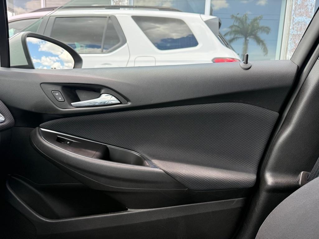 Chevrolet Cruze 4dr Sdn LS 2019