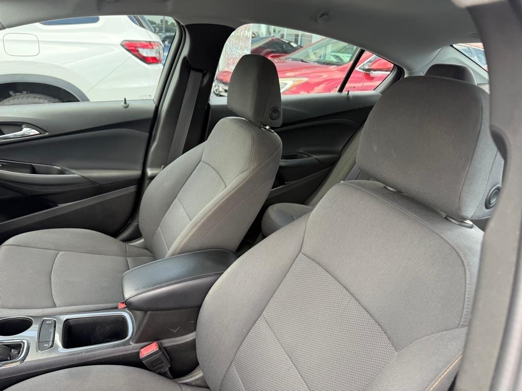 Chevrolet Cruze 4dr Sdn LS 2019