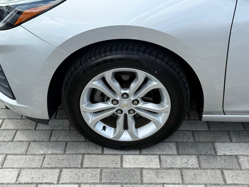 Chevrolet Cruze 4dr Sdn LS 2019