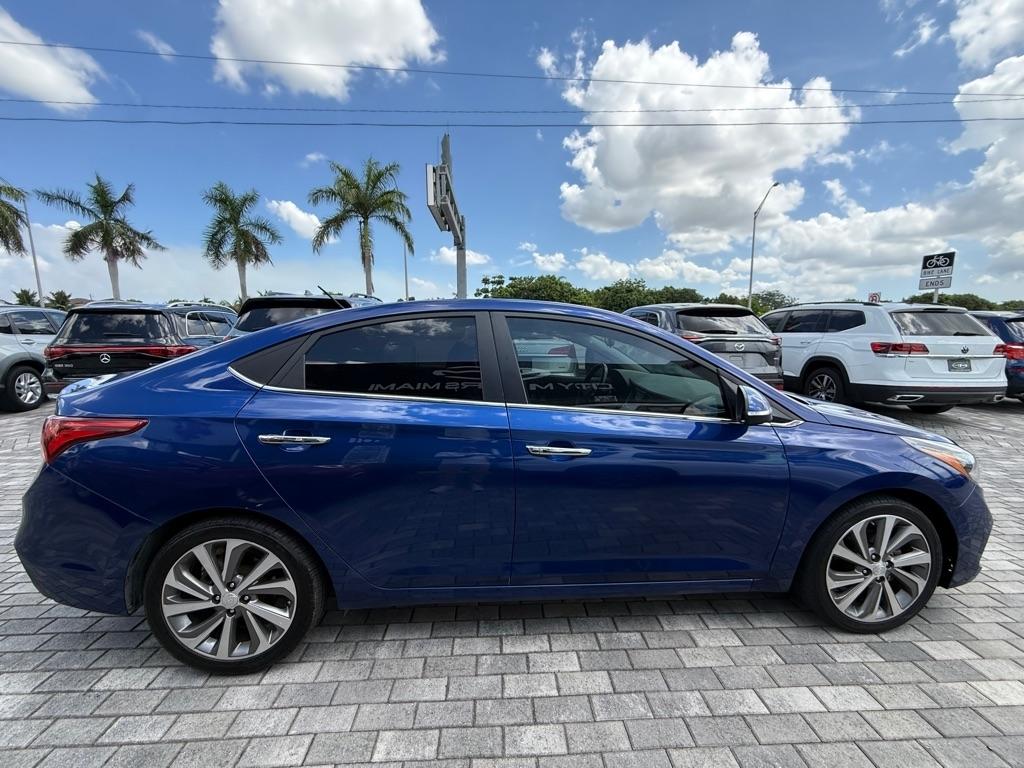 Hyundai Accent Limited Sedan IVT 2021