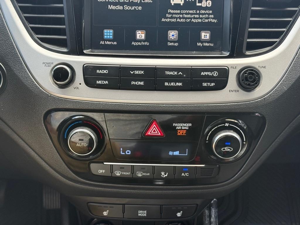 Hyundai Accent Limited Sedan IVT 2021