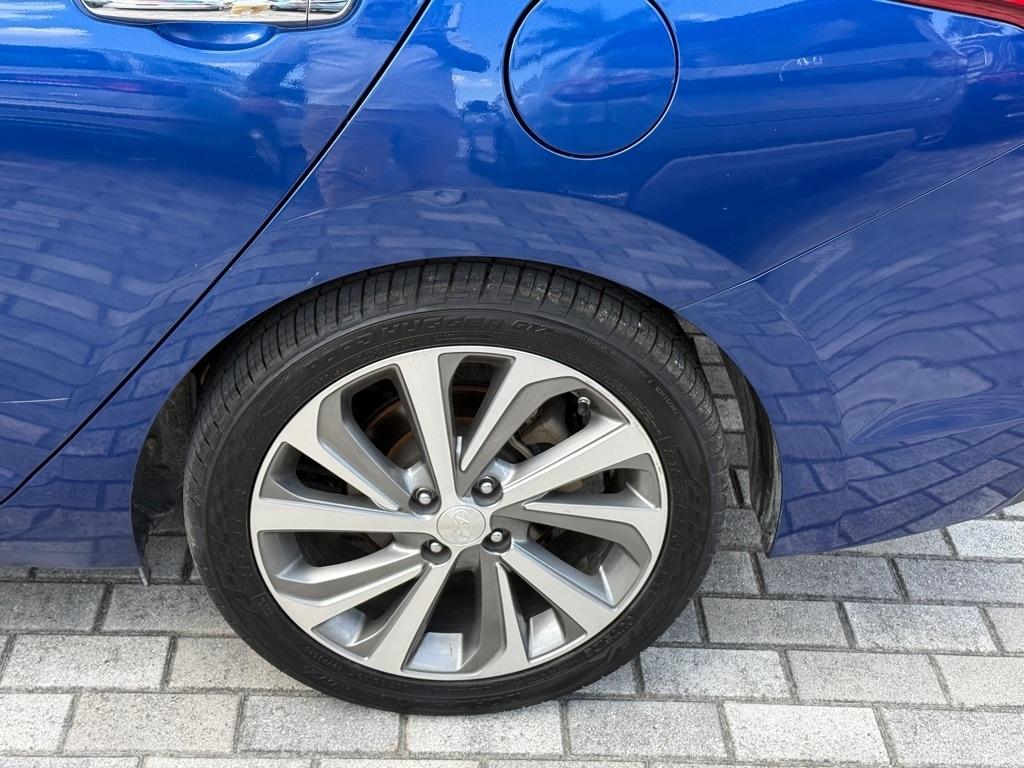 Hyundai Accent Limited Sedan IVT 2021