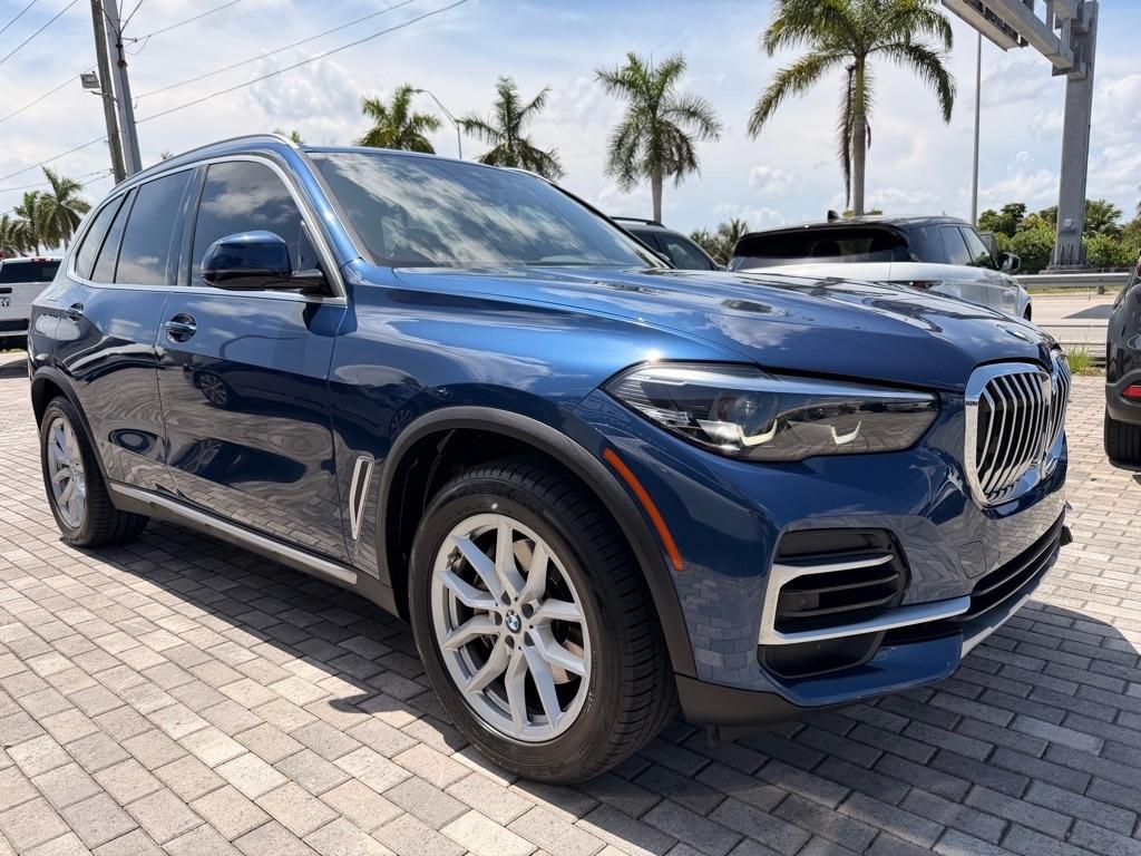 2022 BMW X5 sDrive40i Sports Activity Vehicle