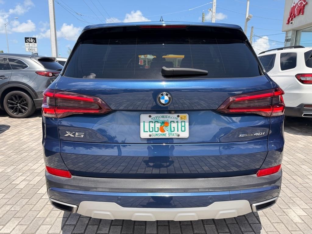 BMW X5 sDrive40i Sports Activity Vehicle 2022