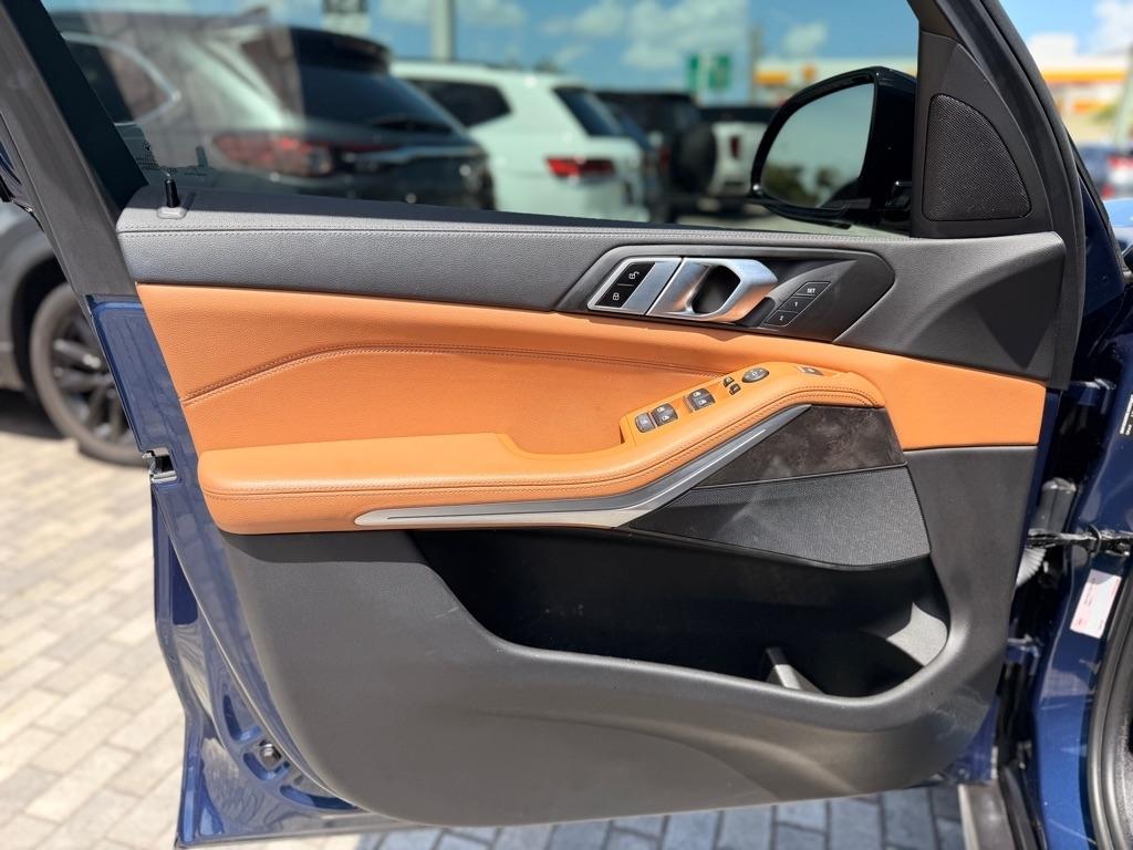 BMW X5 sDrive40i Sports Activity Vehicle 2022