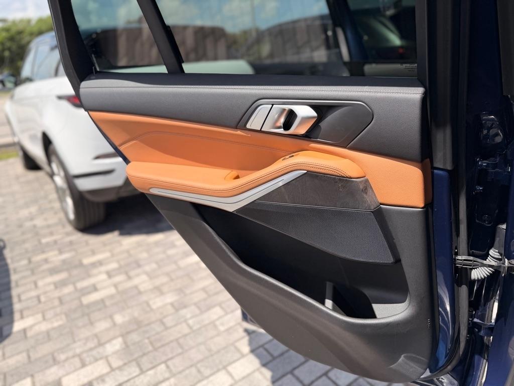 BMW X5 sDrive40i Sports Activity Vehicle 2022