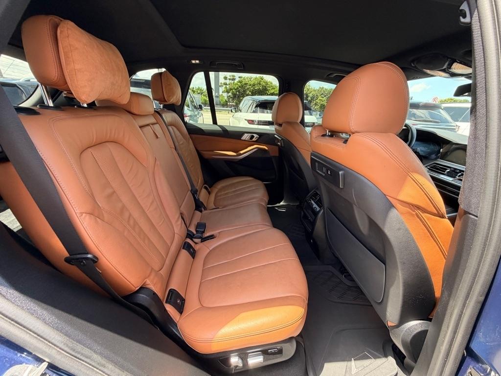 BMW X5 sDrive40i Sports Activity Vehicle 2022