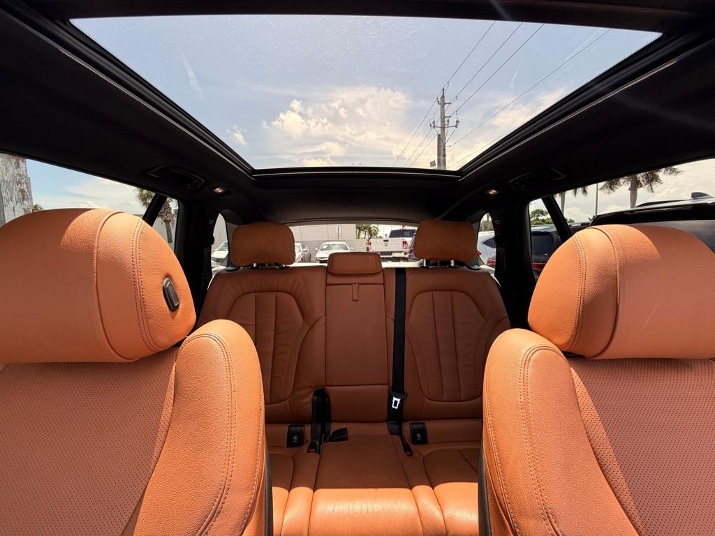 BMW X5 sDrive40i Sports Activity Vehicle 2022