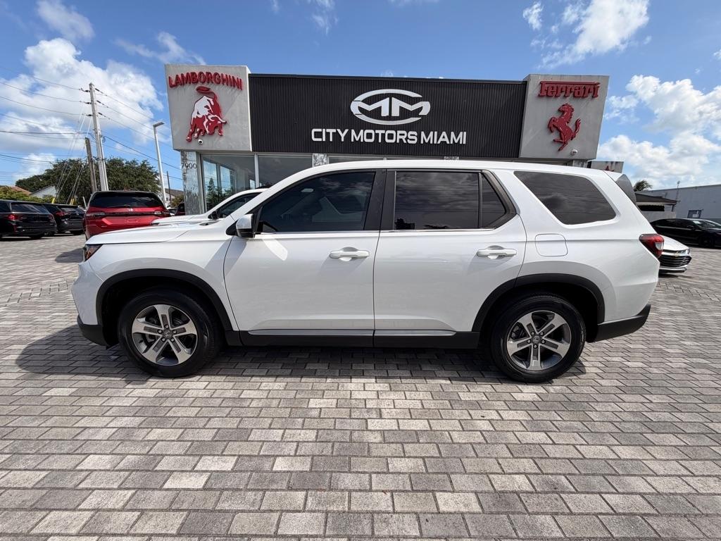 Honda Pilot EX-L 7 Passenger 2WD 2024