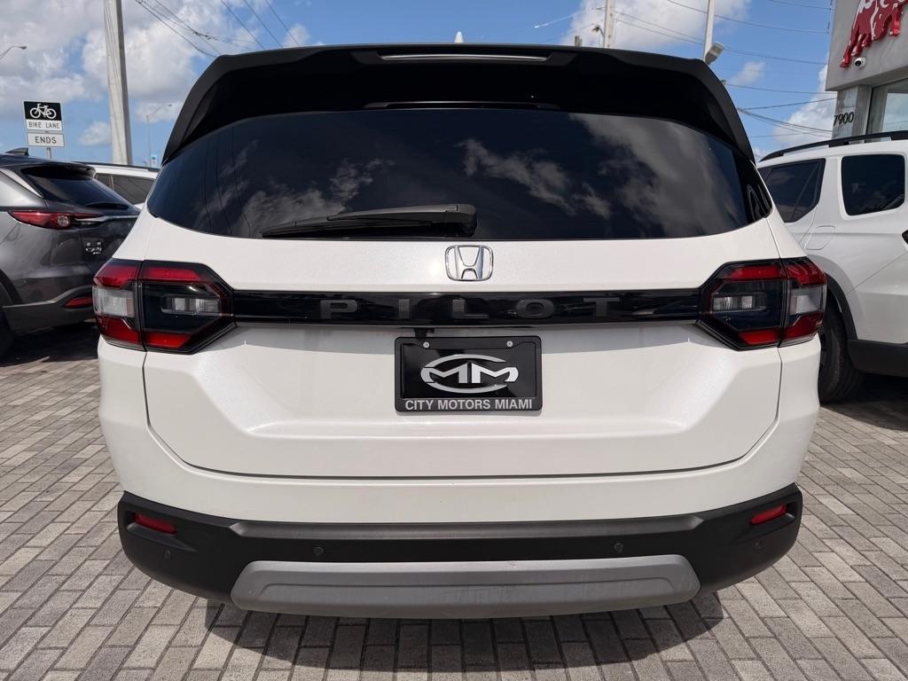 Honda Pilot EX-L 7 Passenger 2WD 2024