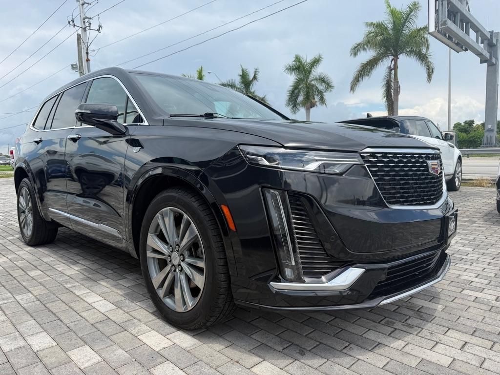 2023 Cadillac XT6 AWD 4dr Premium Luxury