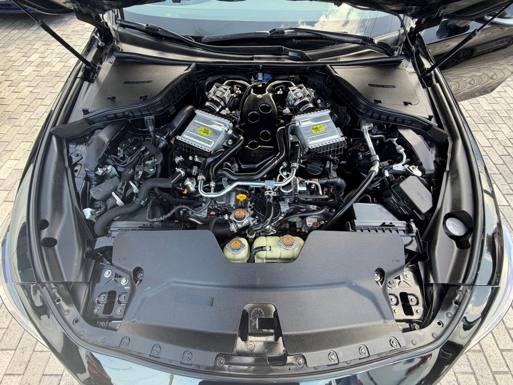 Infiniti Q60 LUXE RWD 2022