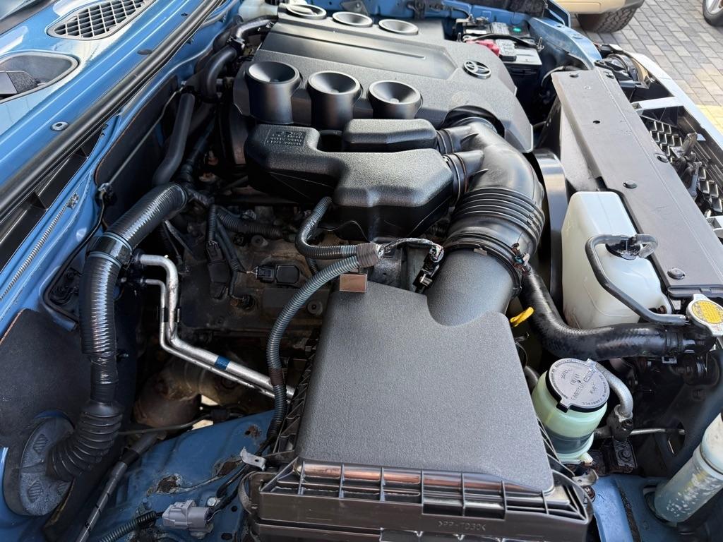 Toyota FJ Cruiser 4WD 4dr Man (Natl) 2012