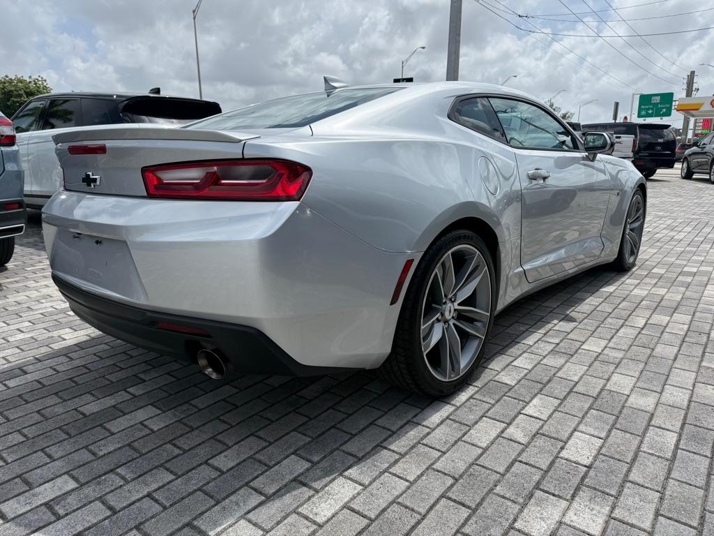 Chevrolet Camaro 2dr Cpe 1LT 2016
