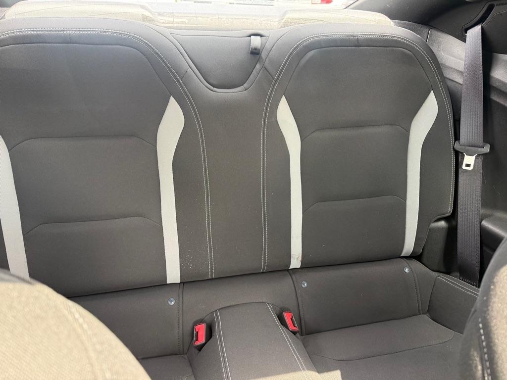 Chevrolet Camaro 2dr Cpe 1LT 2016