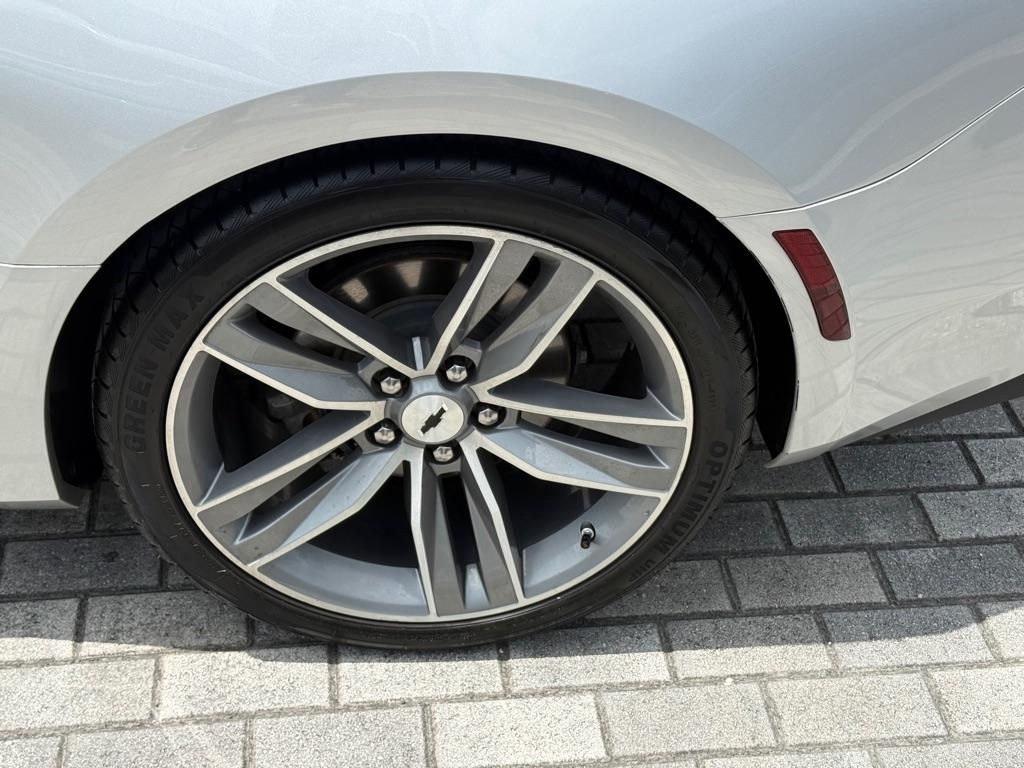 Chevrolet Camaro 2dr Cpe 1LT 2016