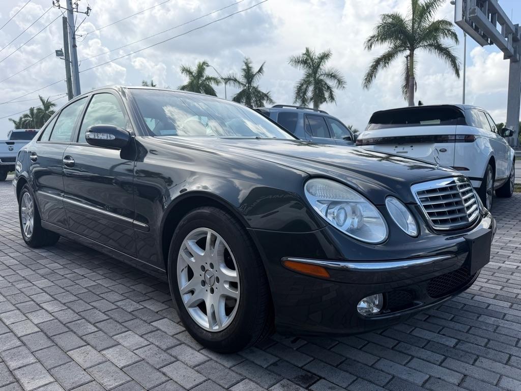 2004 Mercedes-Benz E-Class E320's photo
