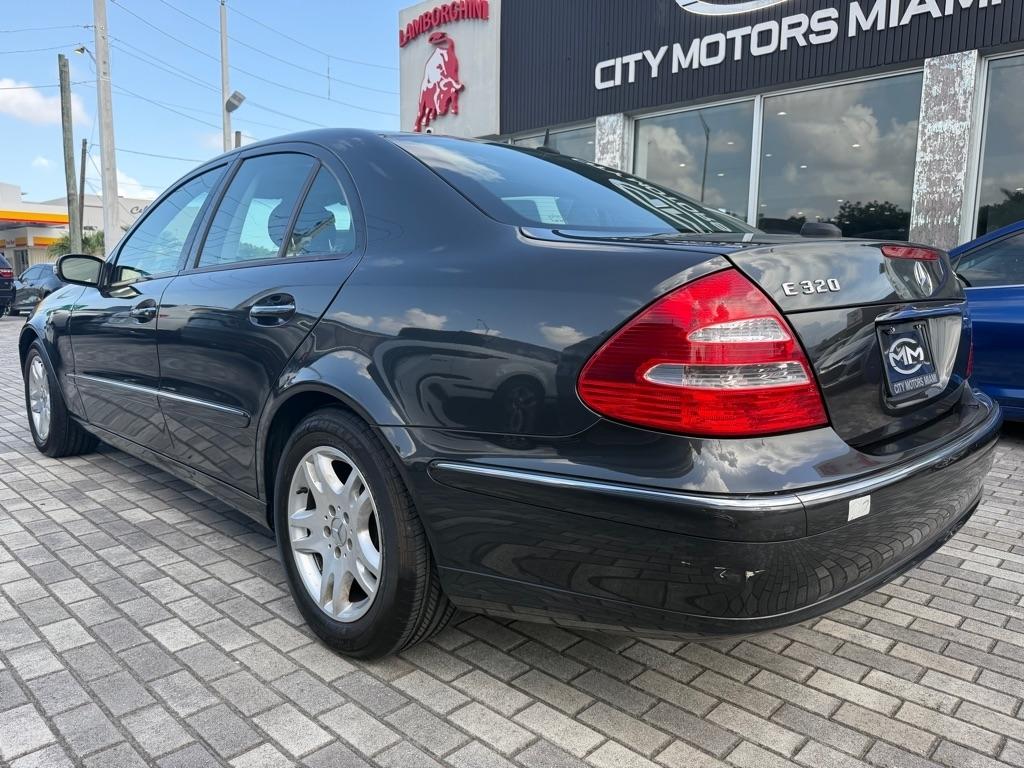 Mercedes-Benz E-Class 4dr Sdn 3.2L 2004