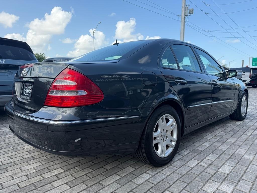 Mercedes-Benz E-Class 4dr Sdn 3.2L 2004