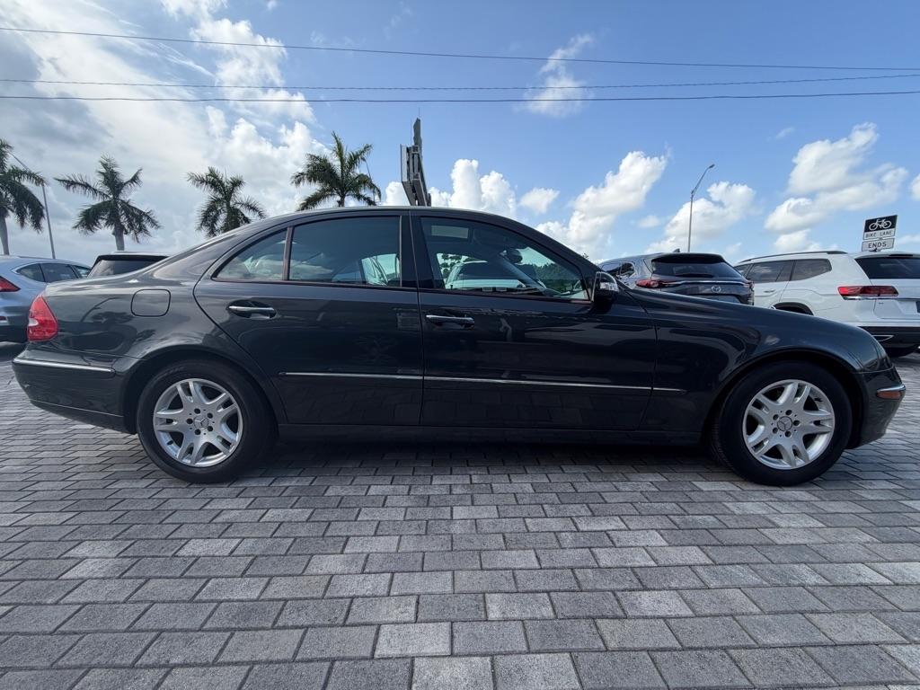 Mercedes-Benz E-Class 4dr Sdn 3.2L 2004