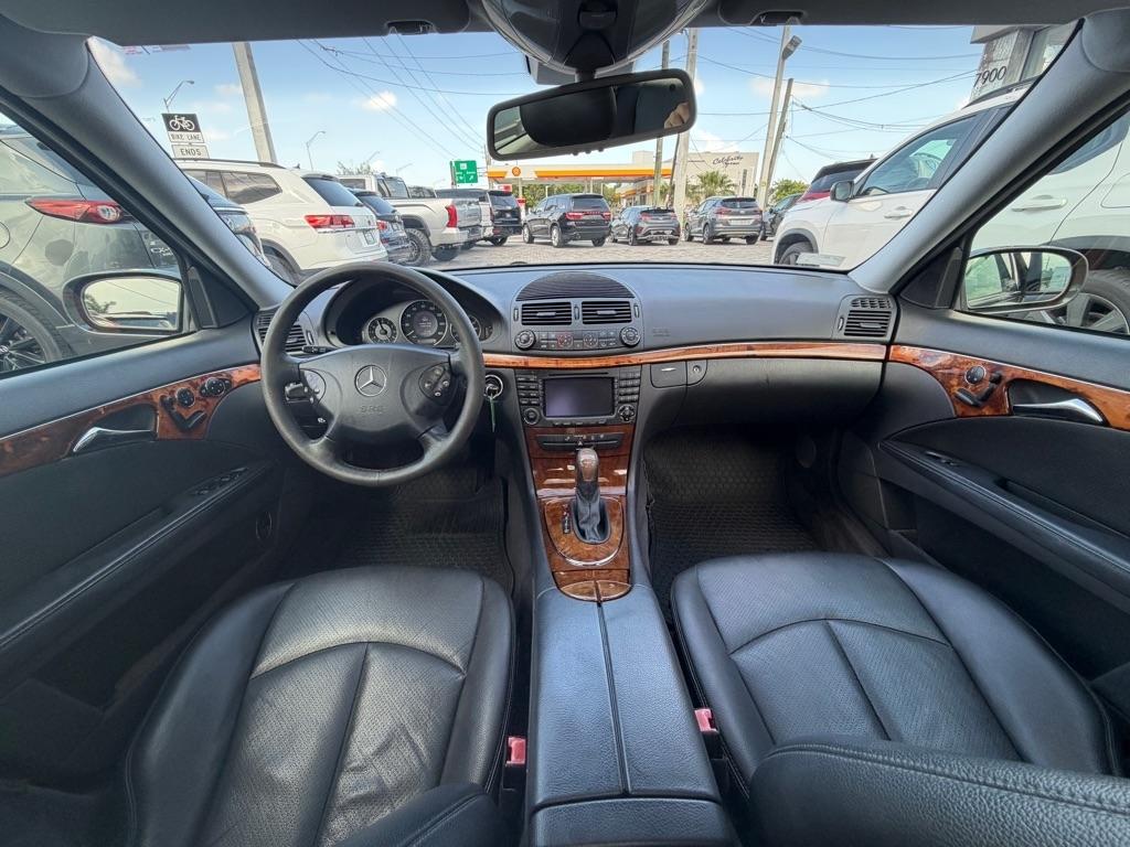 Mercedes-Benz E-Class 4dr Sdn 3.2L 2004