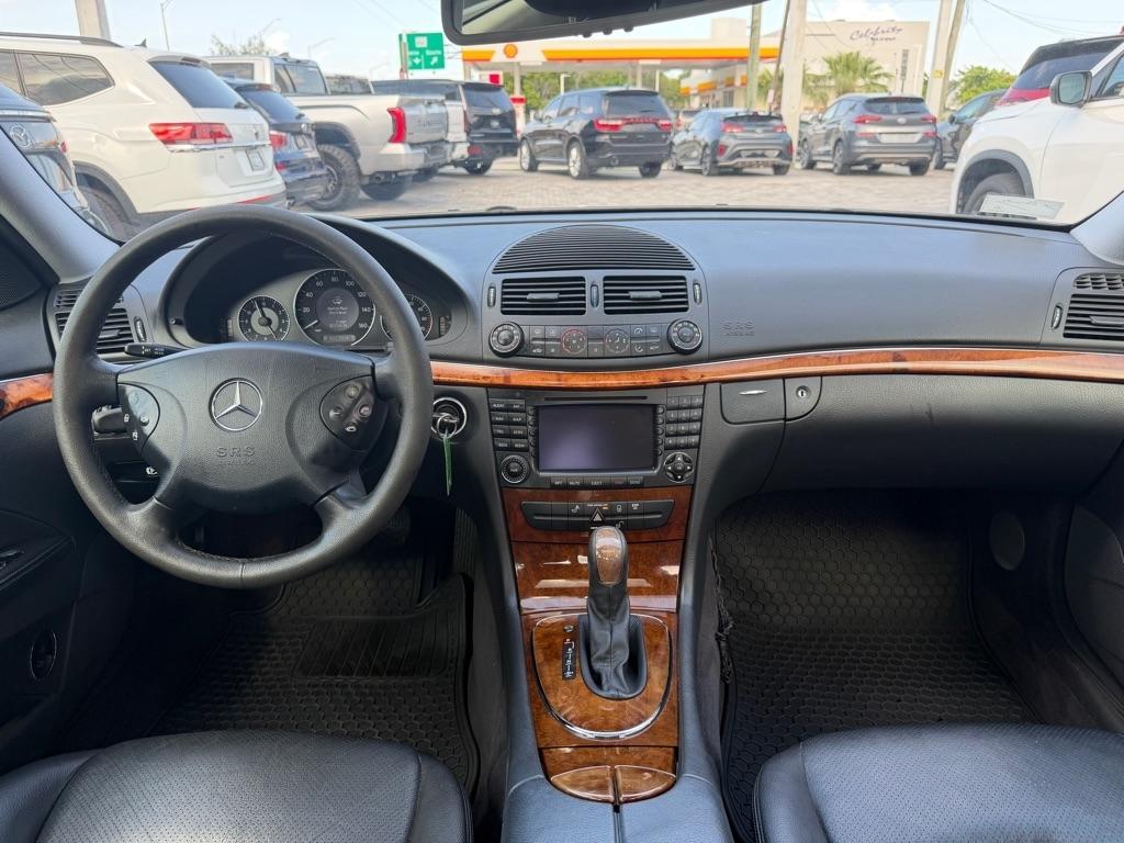 Mercedes-Benz E-Class 4dr Sdn 3.2L 2004
