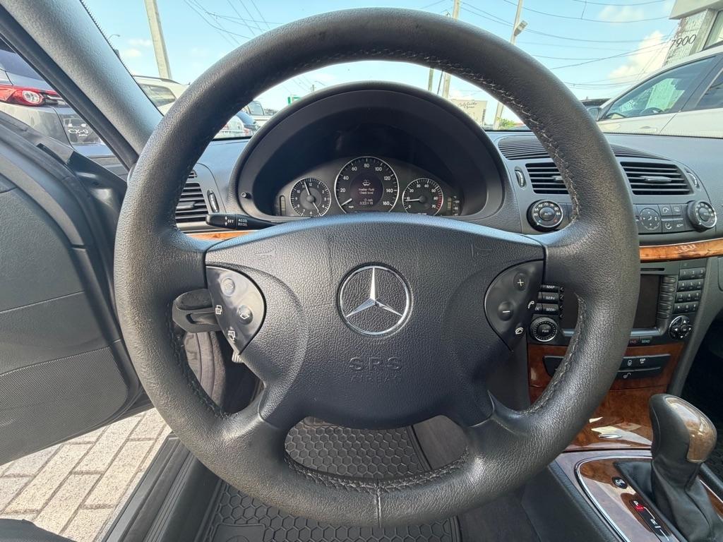 Mercedes-Benz E-Class 4dr Sdn 3.2L 2004