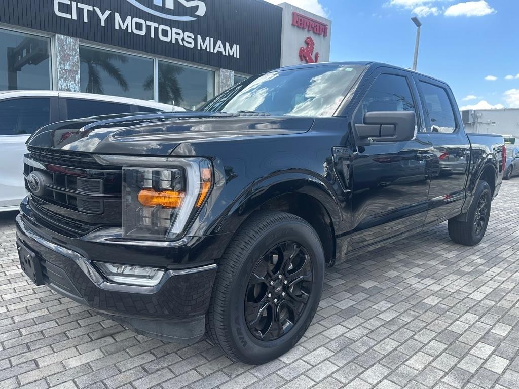 Ford F-150 XL 2WD SuperCrew 5.5' Box 2023
