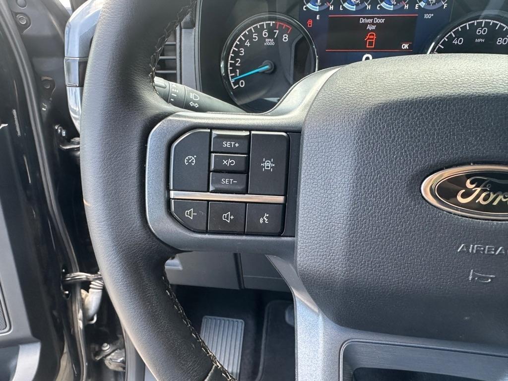 Ford F-150 XL 2WD SuperCrew 5.5' Box 2023