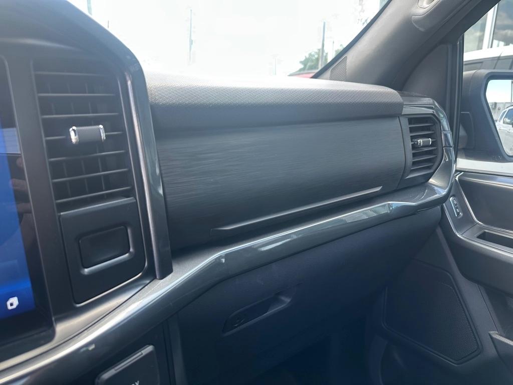 Ford F-150 XL 2WD SuperCrew 5.5' Box 2023