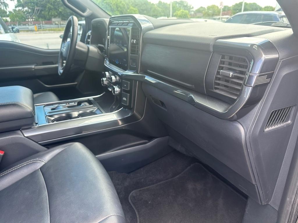 Ford F-150 XL 2WD SuperCrew 5.5' Box 2023