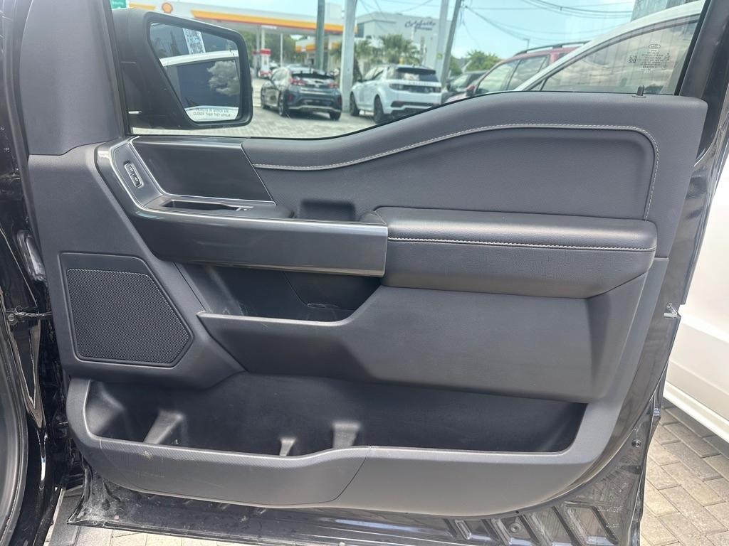 Ford F-150 XL 2WD SuperCrew 5.5' Box 2023