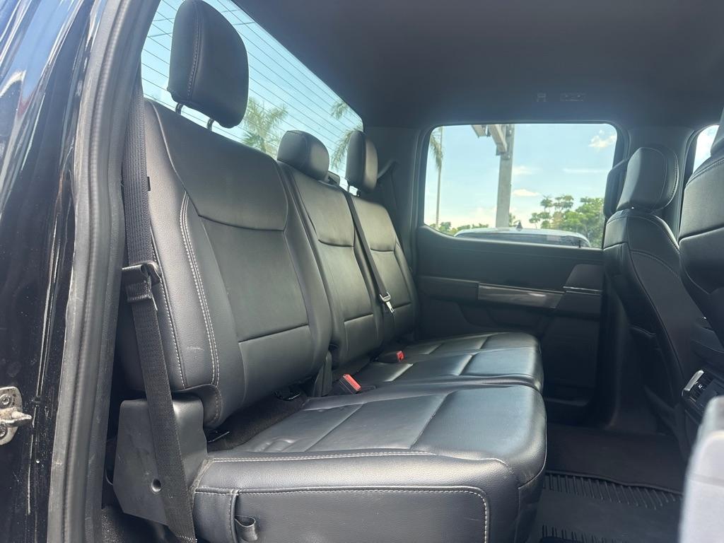 Ford F-150 XL 2WD SuperCrew 5.5' Box 2023