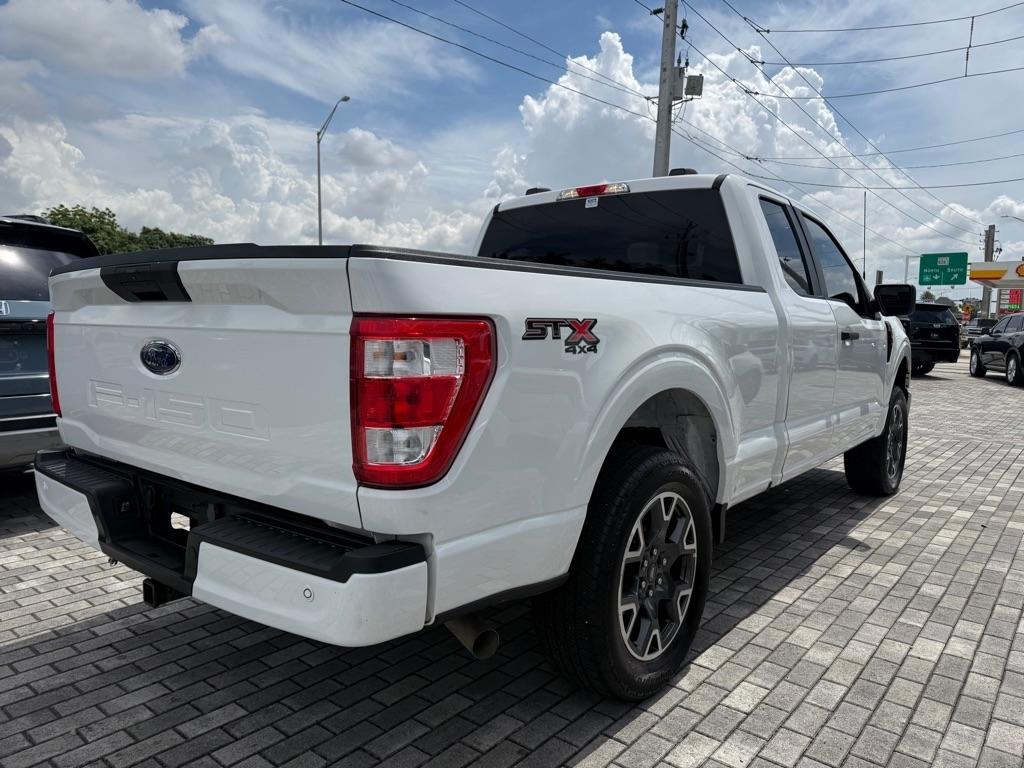 Ford F-150 XL 4WD SuperCab 6.5' Box 2023