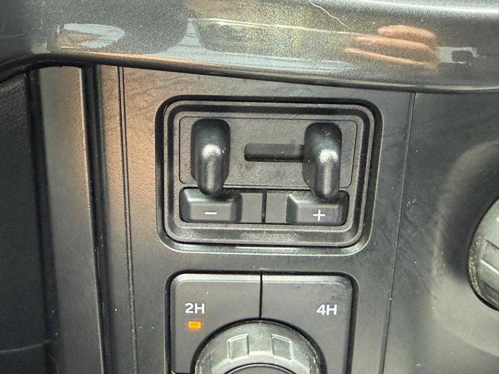 Ford F-150 XL 4WD SuperCab 6.5' Box 2023