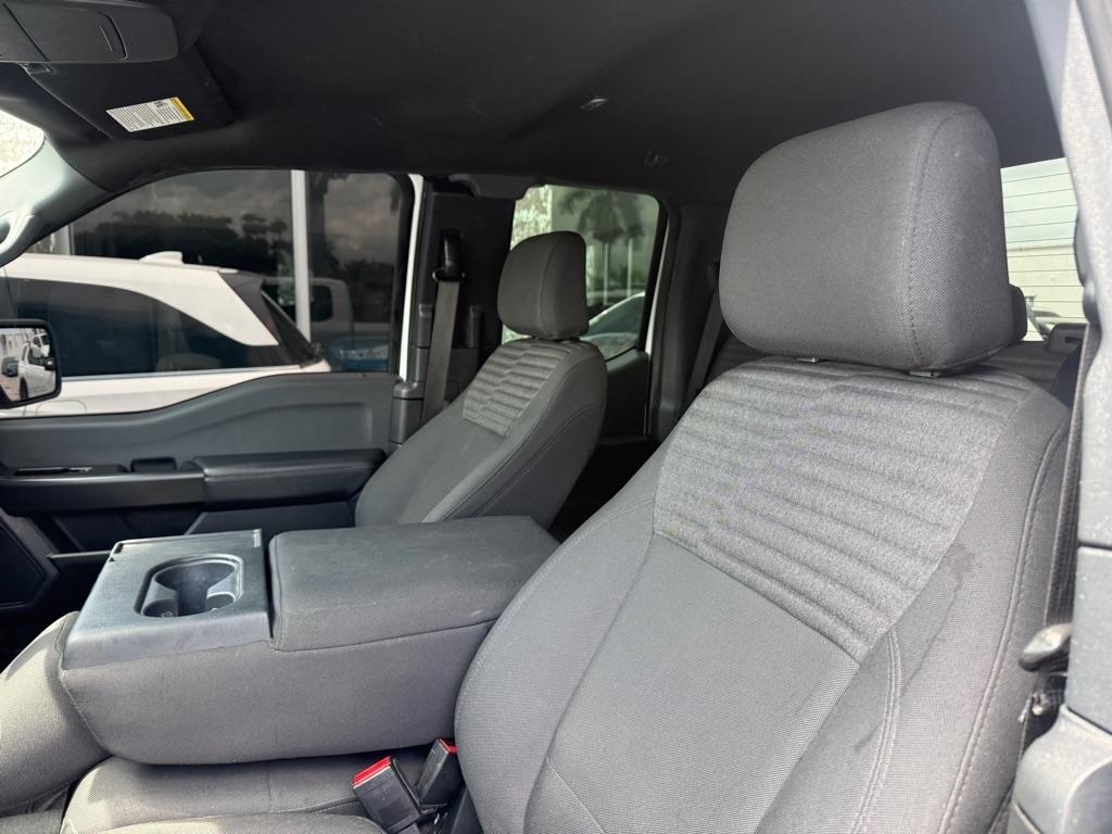 Ford F-150 XL 4WD SuperCab 6.5' Box 2023