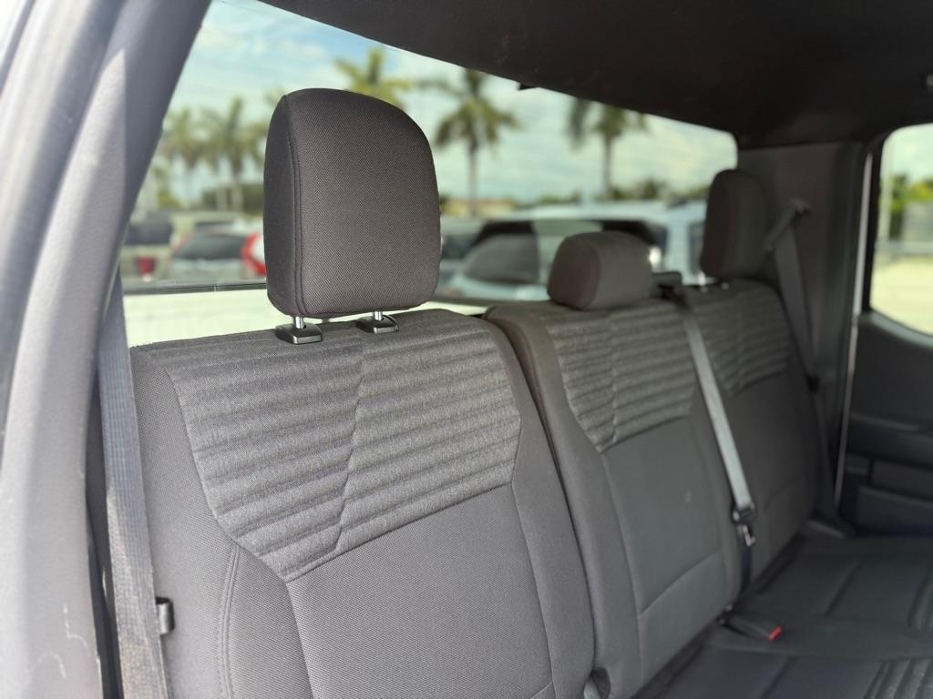 Ford F-150 XL 4WD SuperCab 6.5' Box 2023