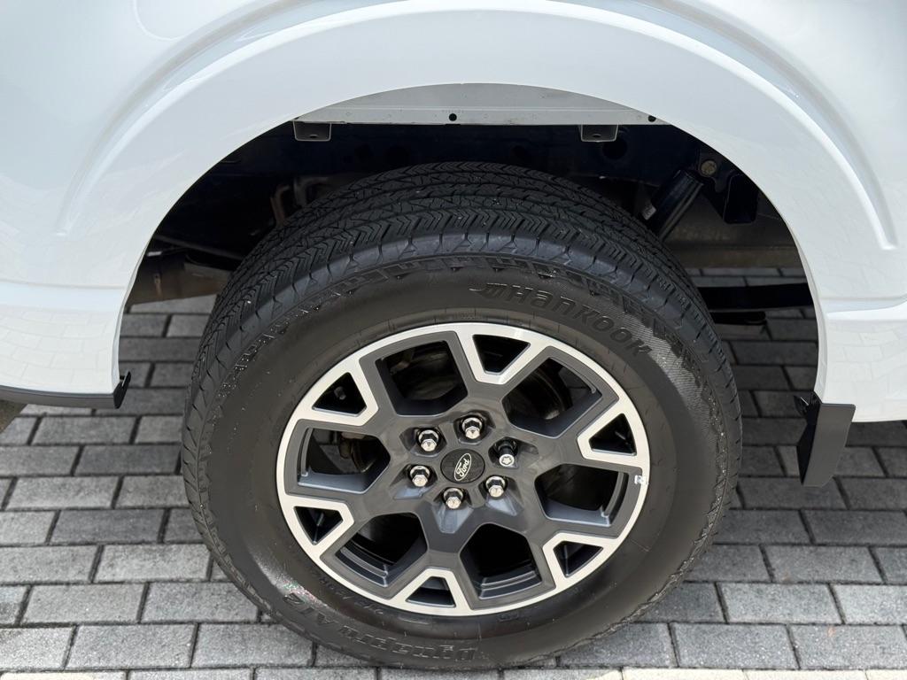 Ford F-150 XL 4WD SuperCab 6.5' Box 2023