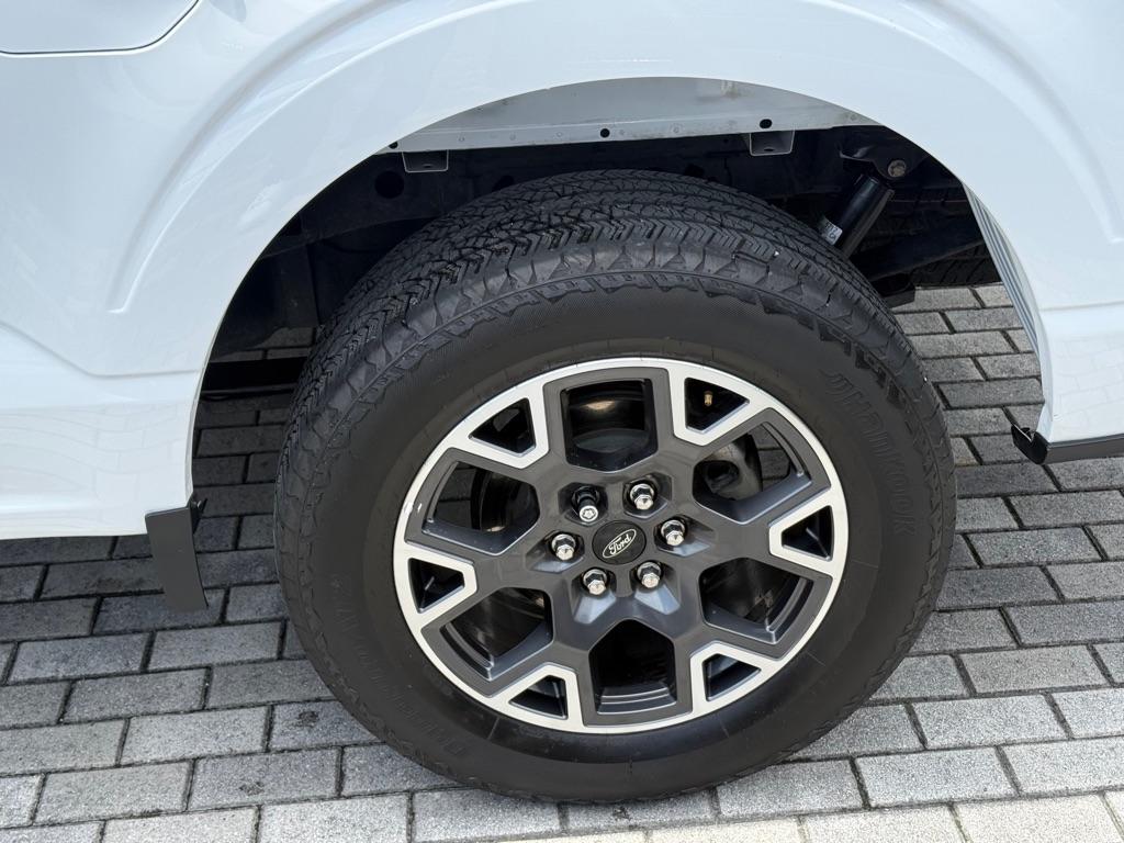 Ford F-150 XL 4WD SuperCab 6.5' Box 2023