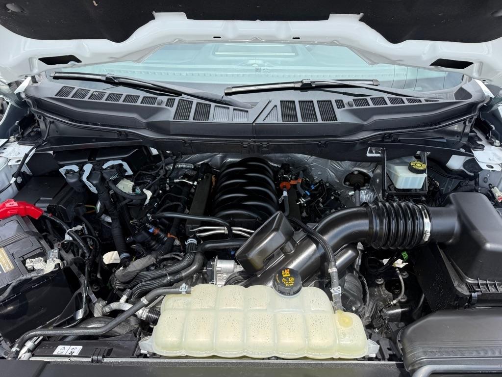 Ford F-150 XL 4WD SuperCab 6.5' Box 2023