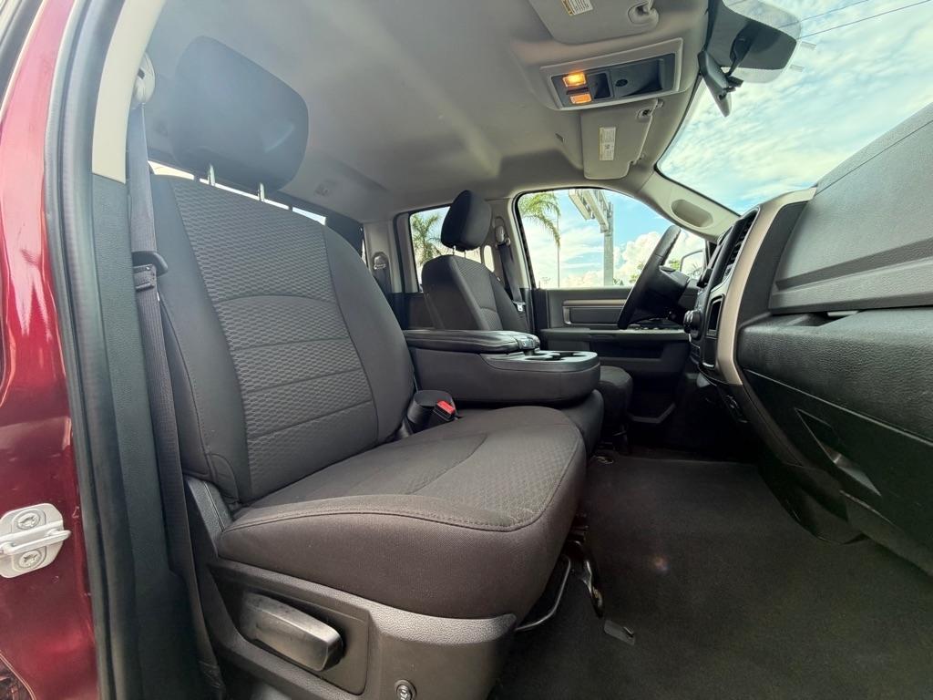 RAM 1500 Classic Warlock 4x4 Quad Cab 6'4" Box 2020