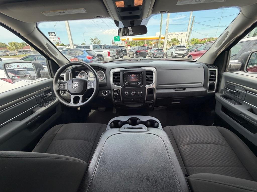 RAM 1500 Classic Warlock 4x4 Quad Cab 6'4" Box 2020