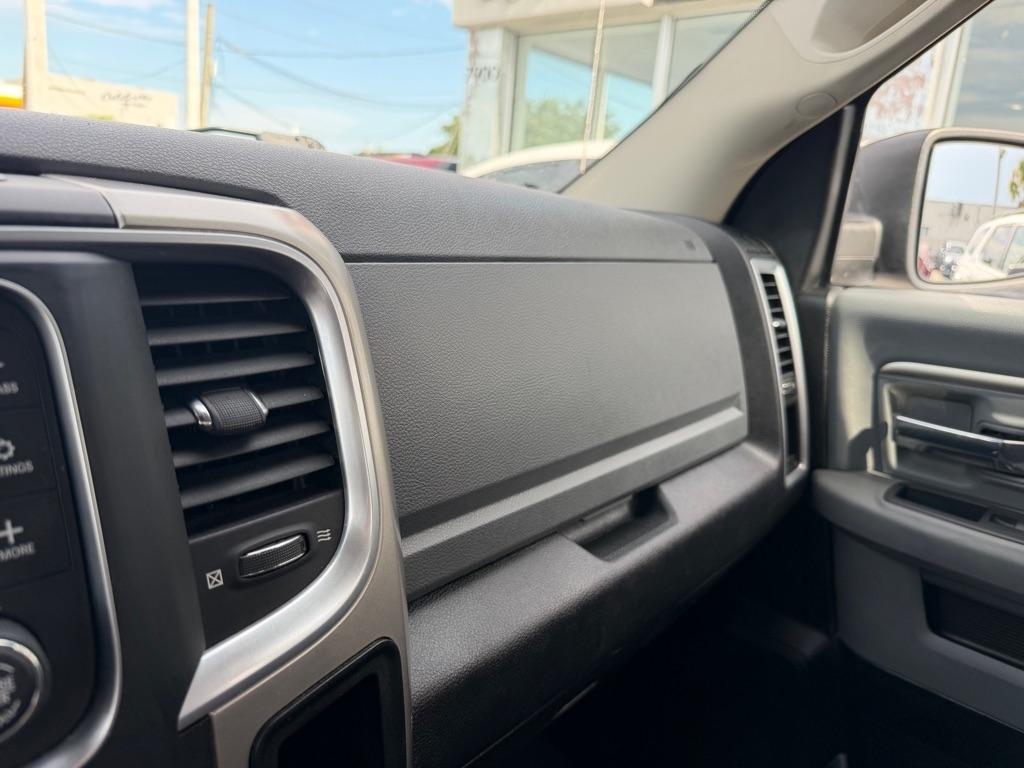 RAM 1500 Classic Warlock 4x4 Quad Cab 6'4" Box 2020