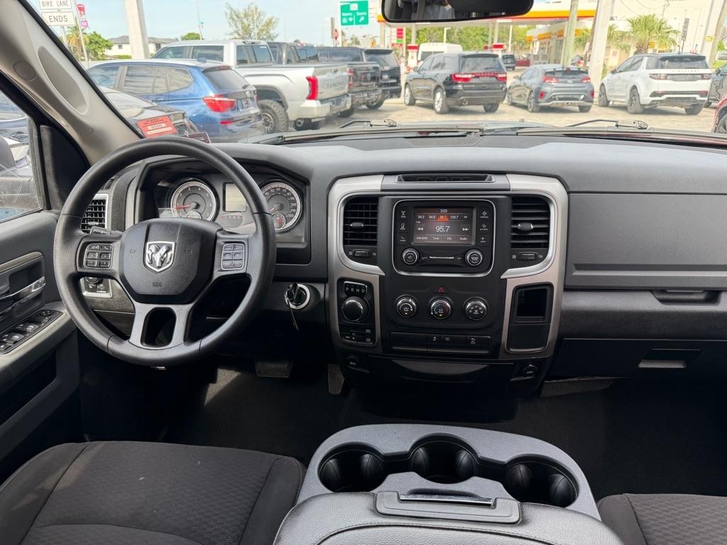 RAM 1500 Classic Warlock 4x4 Quad Cab 6'4" Box 2020