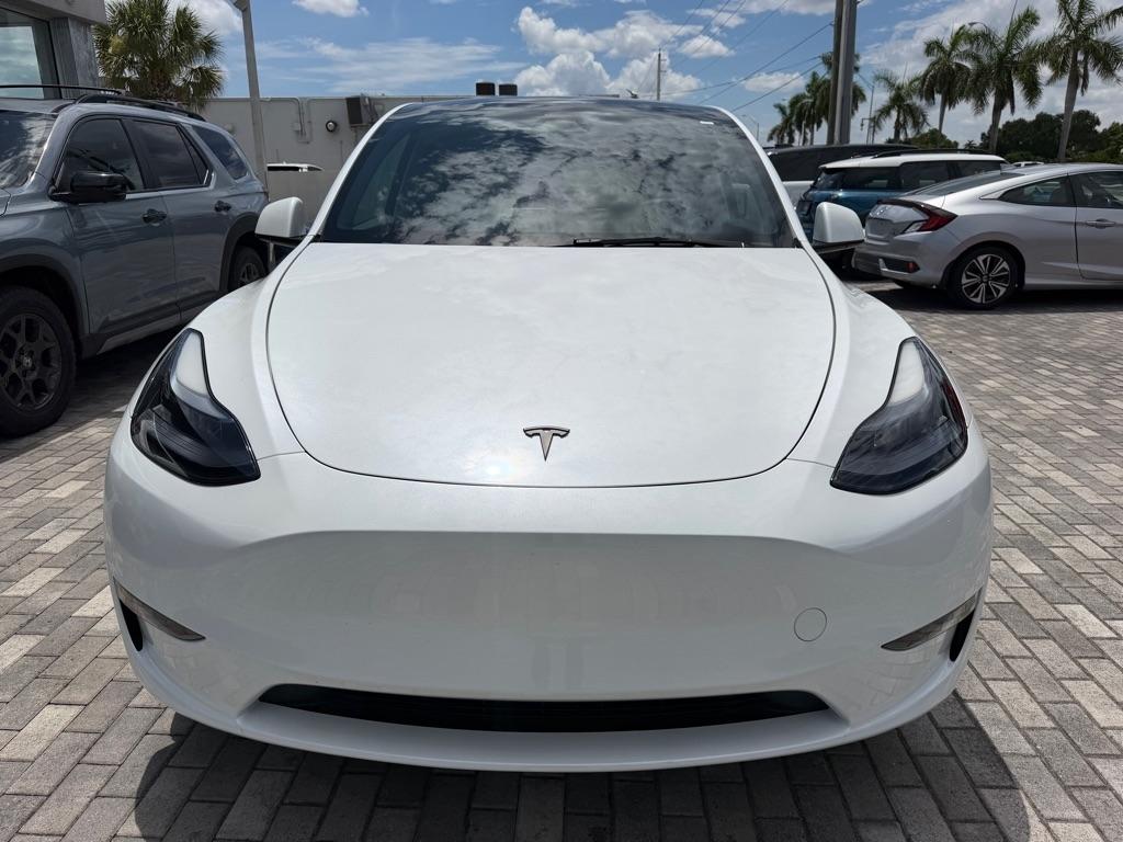 Tesla Model Y RWD *Ltd Avail* 2024