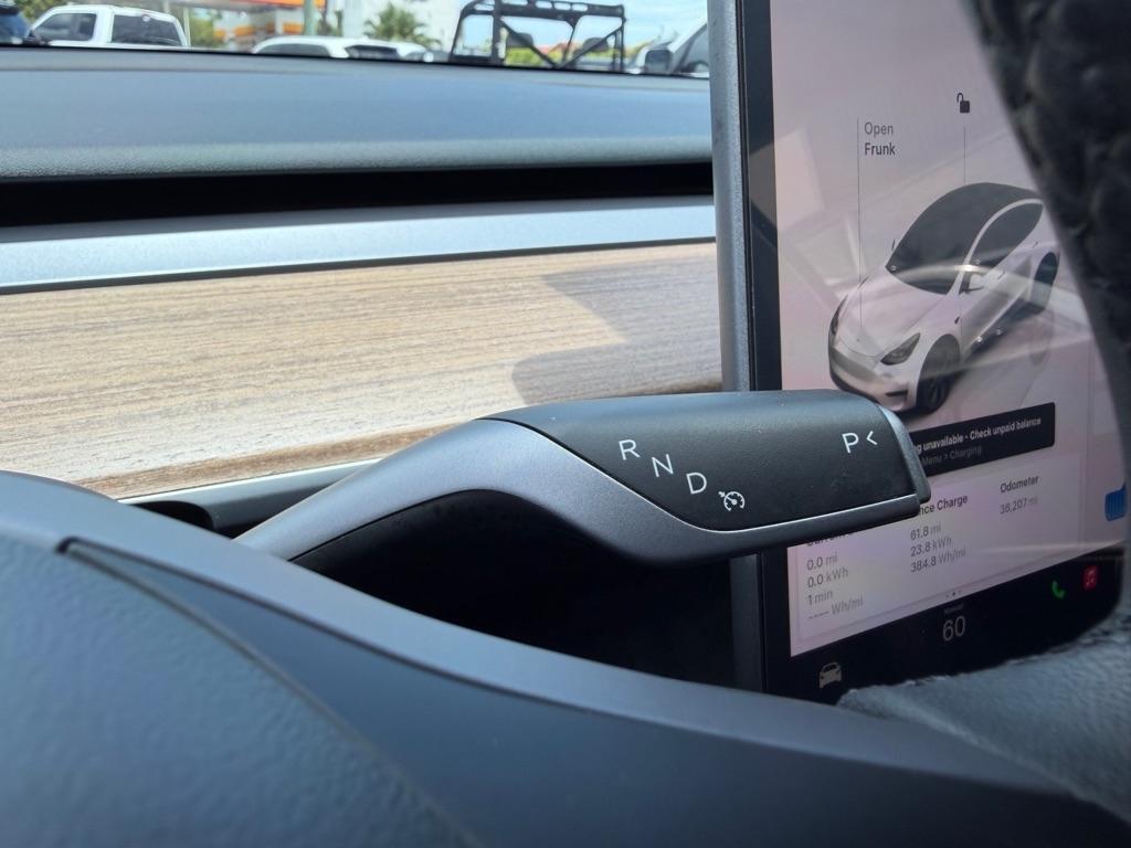 Tesla Model Y RWD *Ltd Avail* 2024