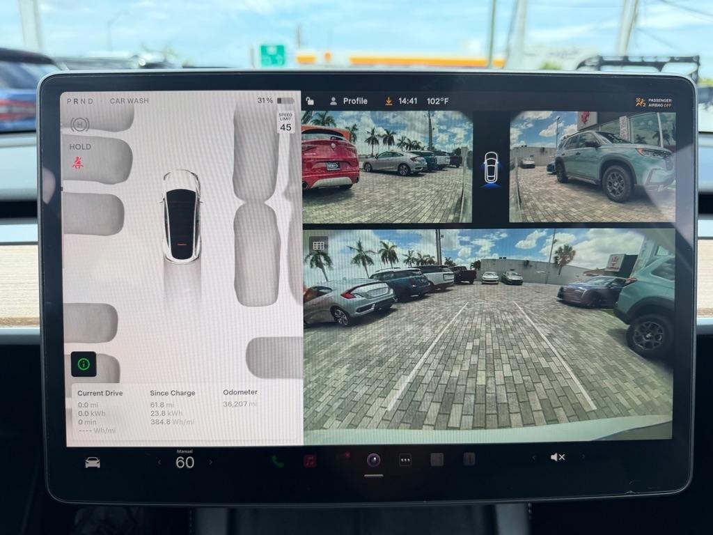 Tesla Model Y RWD *Ltd Avail* 2024